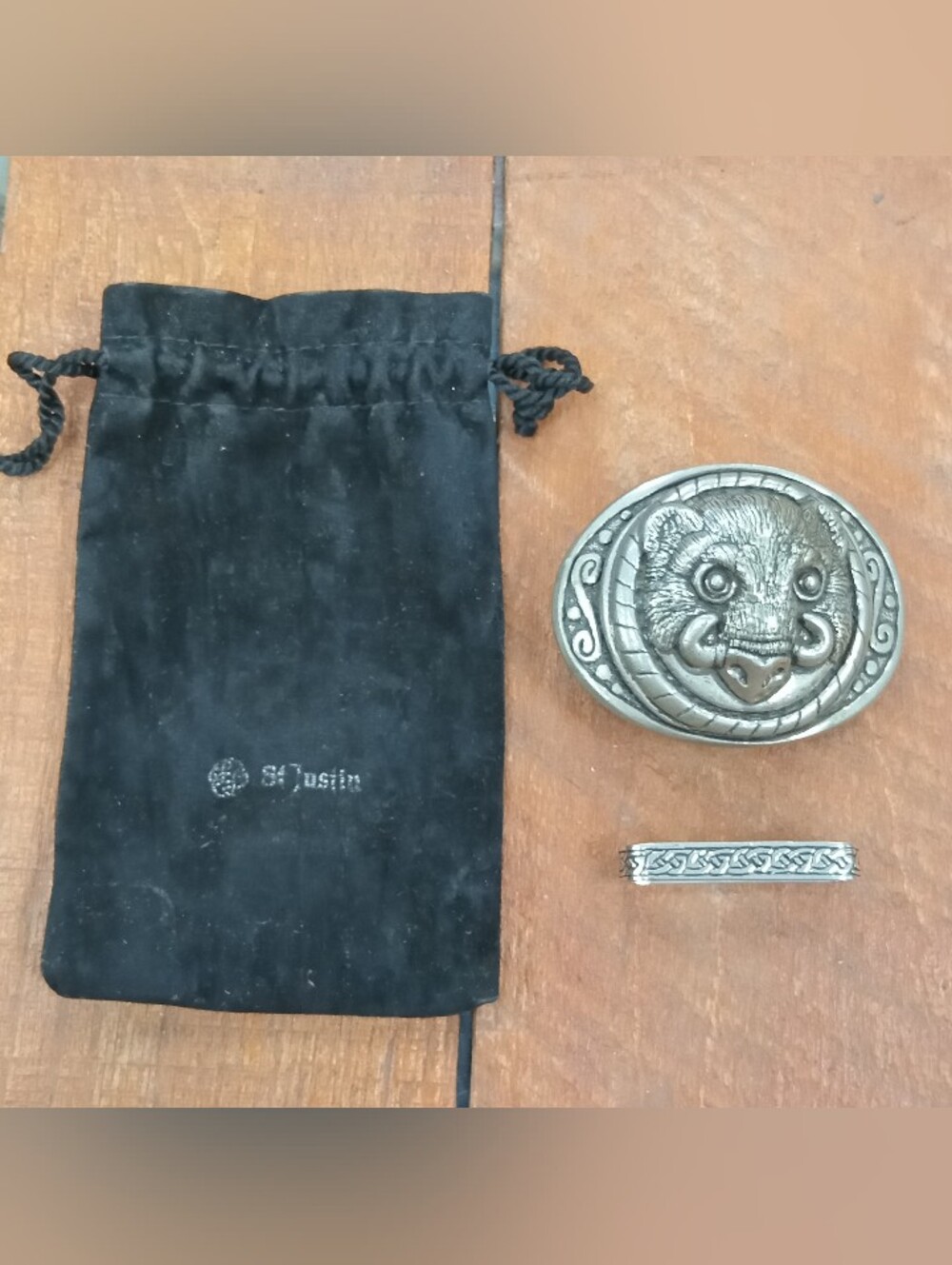 St. Justin UK - Pewter Belt Buckle With Pouch